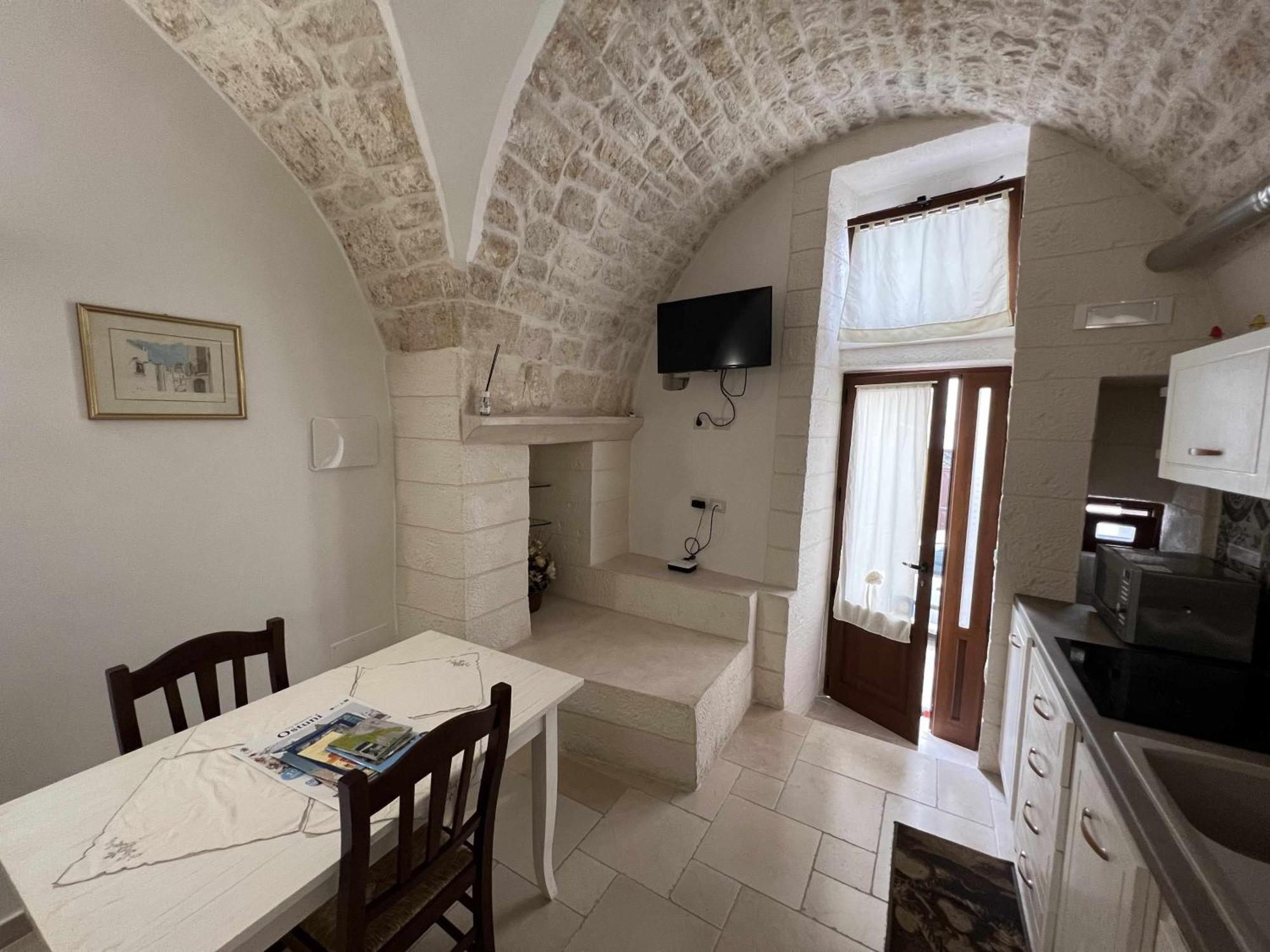 Апартаменты La Rosa D Ernesto Wifi Free 3 Sleeping Places Остуни Экстерьер фото